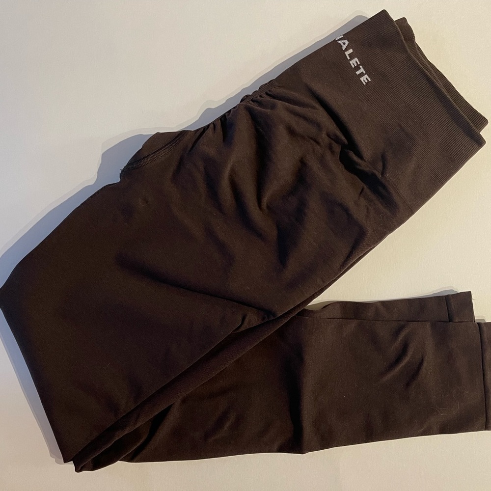 Alphalete Amplify Leggings
